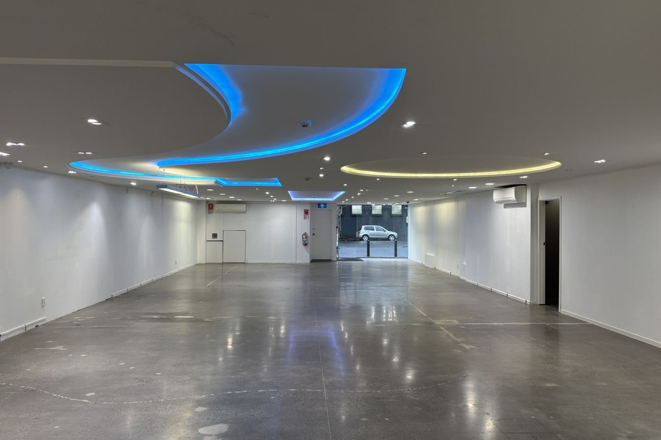 Open Retail/Showroom on Broadway – 256 m² - Bild 3