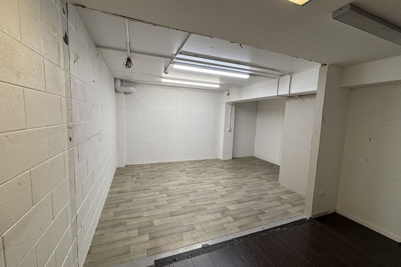 Open Retail/Showroom on Broadway – 256 m² - Bild 5