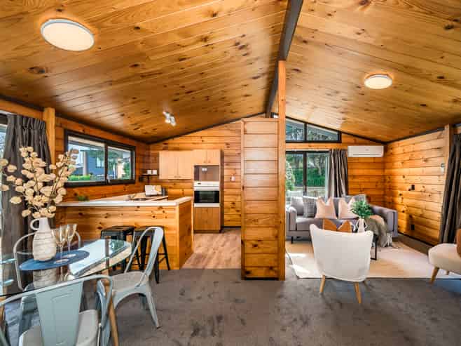 80A Rimu Road, Raumati Beach