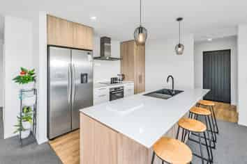 197 Faringdon Boulevard, ROLLESTON