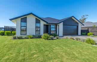 197 Faringdon Boulevard, ROLLESTON
