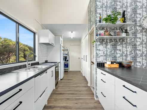 29 Tahunatapu Road, Parua Bay