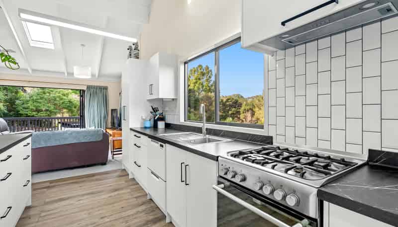 29 Tahunatapu Road, Parua Bay