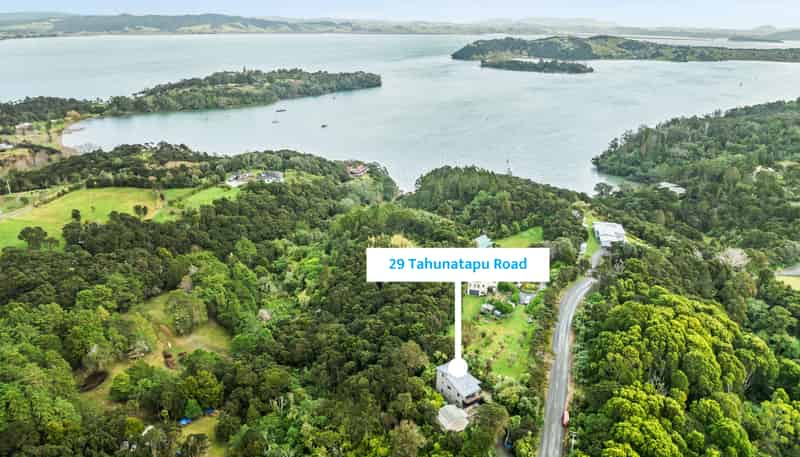 29 Tahunatapu Road, Parua Bay