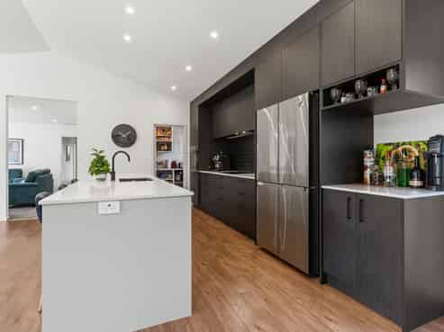 53 Marine Corps Drive, Masterton