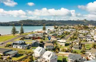 1A Bruce Street, Whitianga