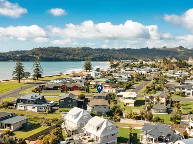 1A Bruce Street, Whitianga