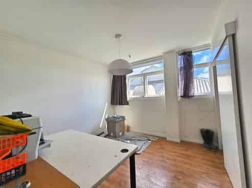 Morning side office/ live and work space