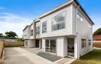 127D Buckland Road, Mangere East
