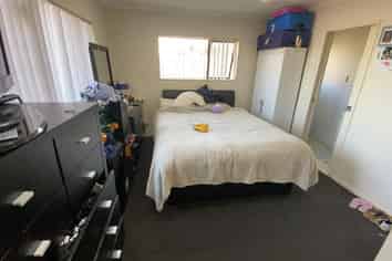 88 Robert Skelton Place, Clendon Park