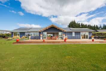 37 Branksome Place, Aokautere