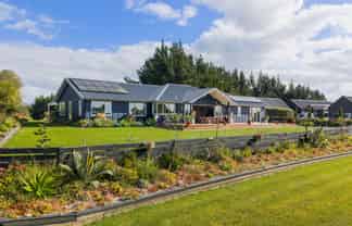 37 Branksome Place, Aokautere