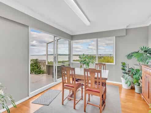 7 Harbour View Road, Onerahi