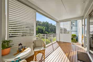 90 Eaves Bush Parade, Orewa