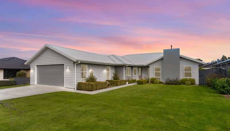 4 Mervyn Brown Place, Solway