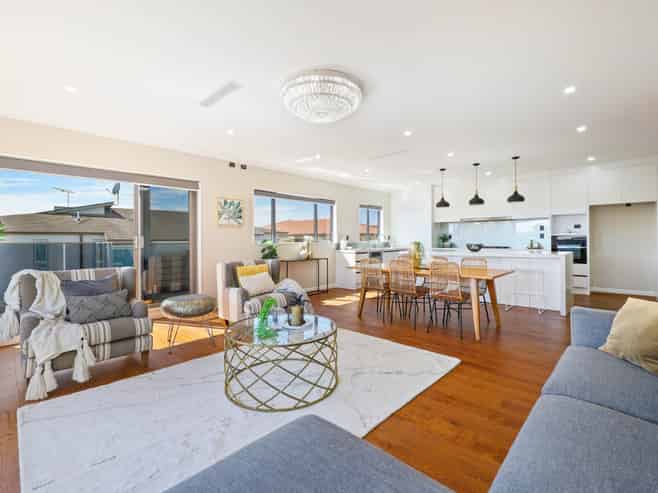 41 Compass Point Way, Half Moon Bay