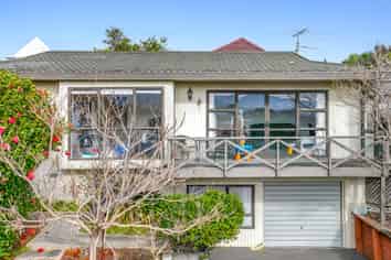 10A Surrey Road, Richmond