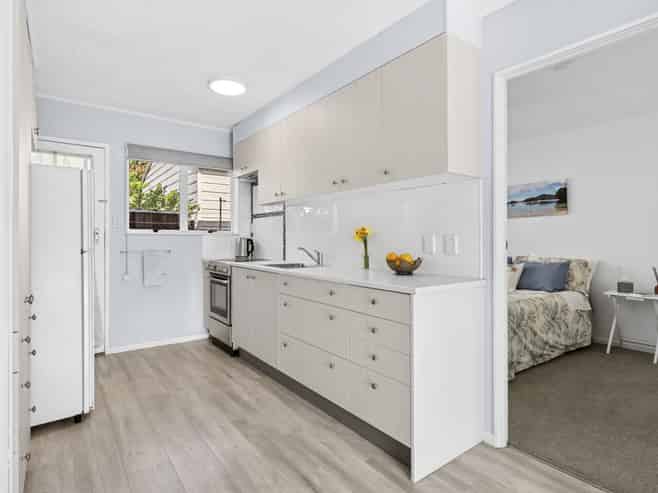 153C Songer Street, Stoke