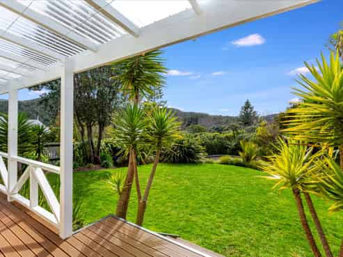 15 Foster Crescent, Belmont