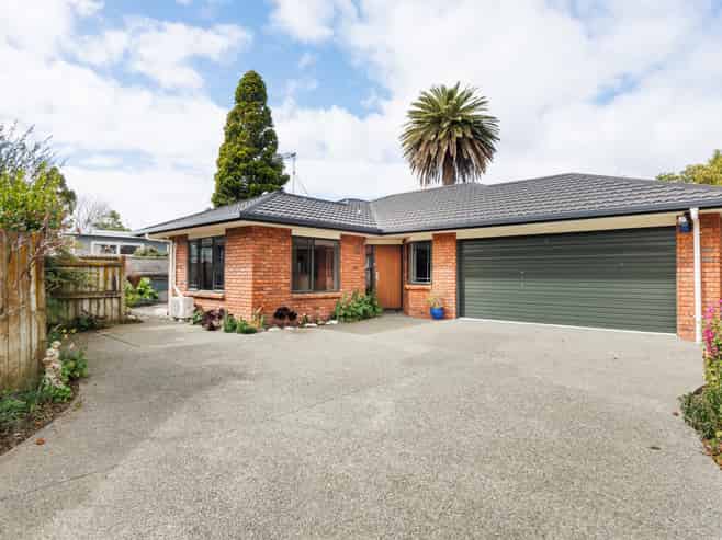 140A College Street, Awapuni