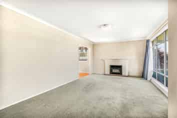 23 Lewis Street, Glenview