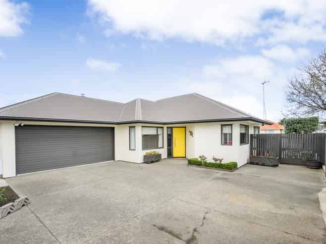 19A Carlisle Street, Milson