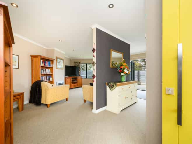 19A Carlisle Street, Milson