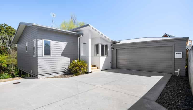 10A Mabian Crescent, Deanwell