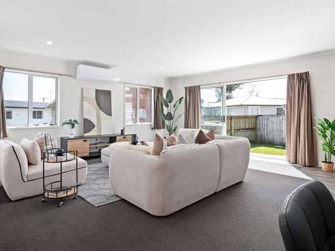 10A Mabian Crescent, Deanwell