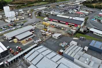 646sqm Metal Yard For Lease