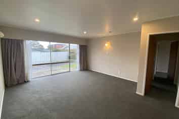 2/93 Seddon Street, Pukekohe