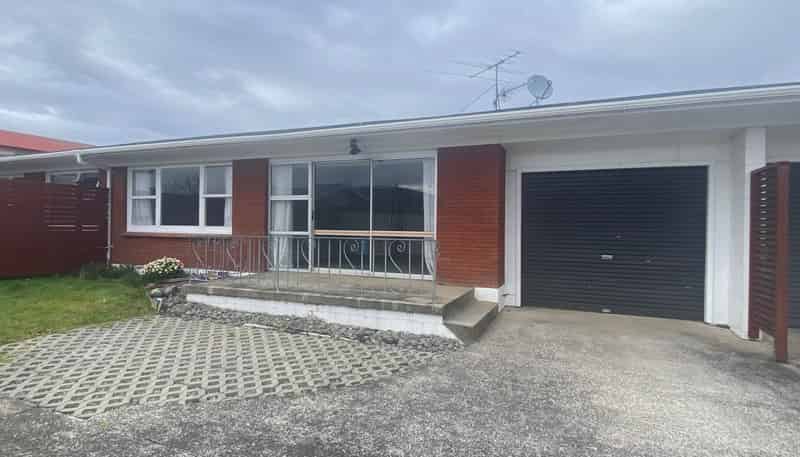 2/93 Seddon Street, Pukekohe
