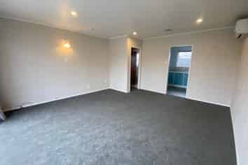 2/93 Seddon Street, Pukekohe