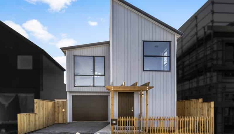 12 Kiokio Street, Long Bay