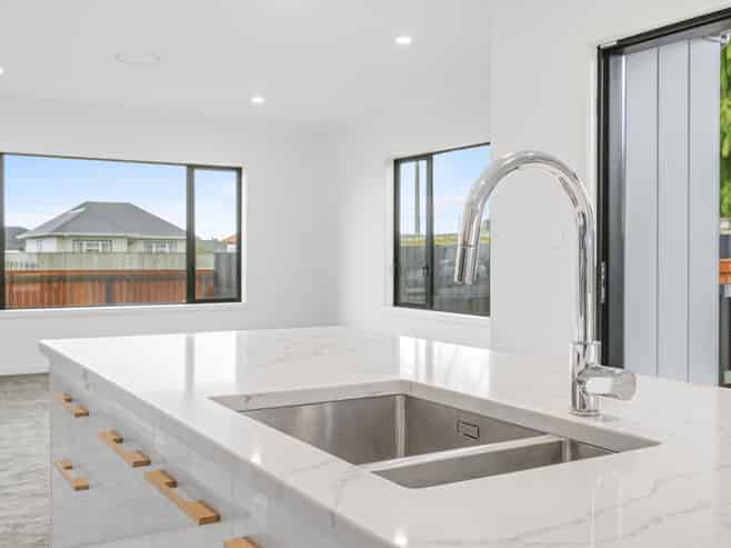 158 Bartholomew Road, Levin