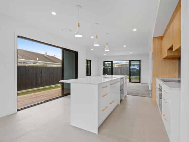 158 Bartholomew Road, Levin
