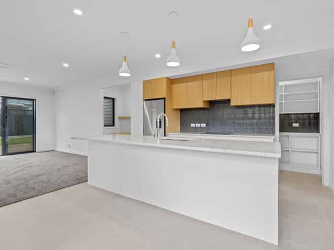 158 Bartholomew Road, Levin