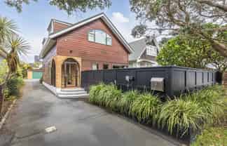 30 Burnham Street, Seatoun