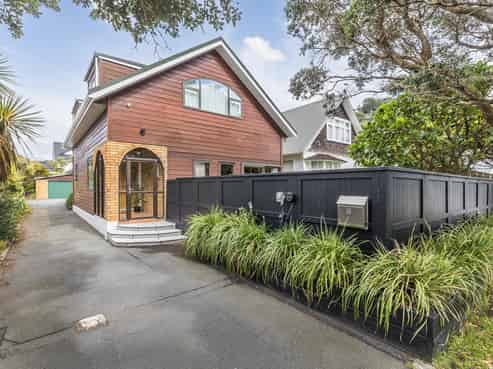 30 Burnham Street, Seatoun