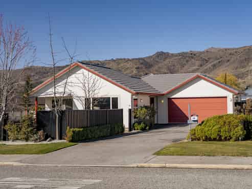 38 Antrim Street, Cromwell
