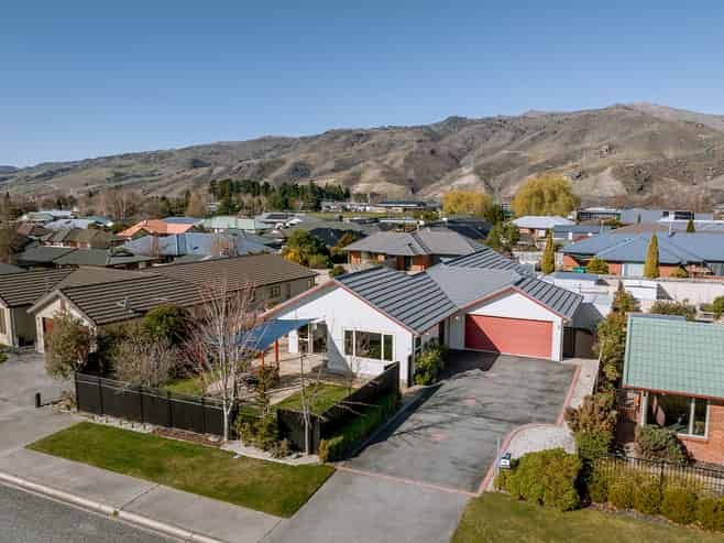 38 Antrim Street, Cromwell