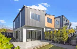 329F Rangatira Road, Beach Haven