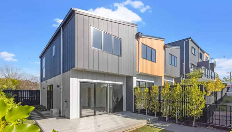 329F Rangatira Road, Beach Haven