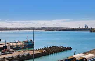 1102/18 Beach Road, Auckland Central