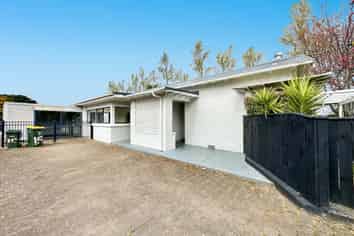 15 James Road, Manurewa