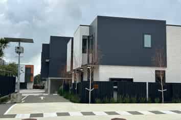5/3 Treasure Lane, Te Atatu South