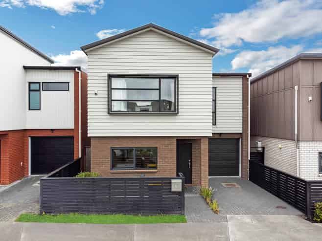 12 Artemis  Way, Flat Bush
