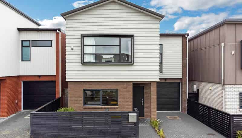 12 Artemis  Way, Flat Bush