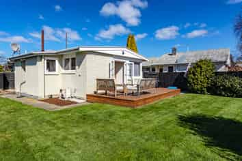 39A Prestons Road, Redwood