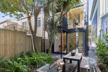 108 Aro Street, Aro Valley